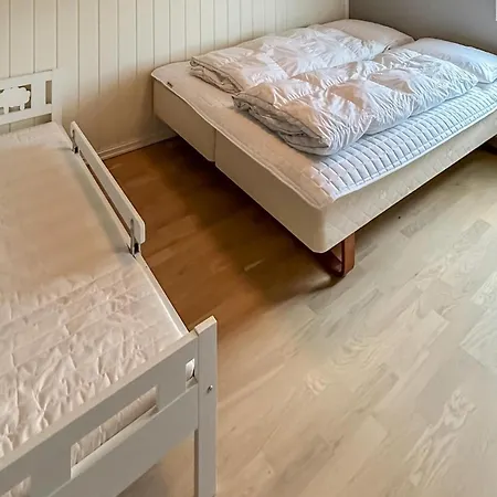 Nyaraló 4 Bedroom Gorgeous In Auklandshamn Vestvik